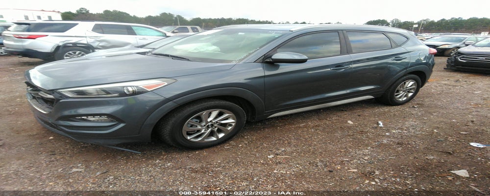KM8J33A45HU496430 2017 HYUNDAI TUCSON photo no. 2