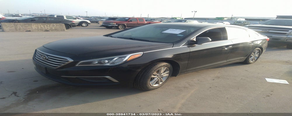 5NPE24AF7GH384527 2016 HYUNDAI SONATA photo no. 2