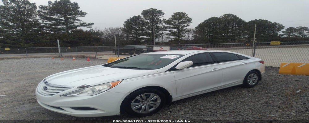 5NPEB4AC8CH425246 2012 HYUNDAI SONATA photo no. 2
