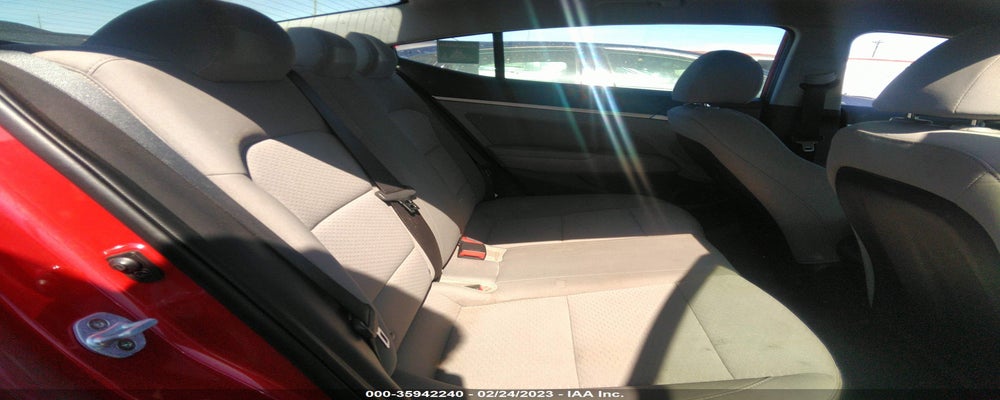 5NPD84LF6KH480018 2019 HYUNDAI ELANTRA photo no. 8