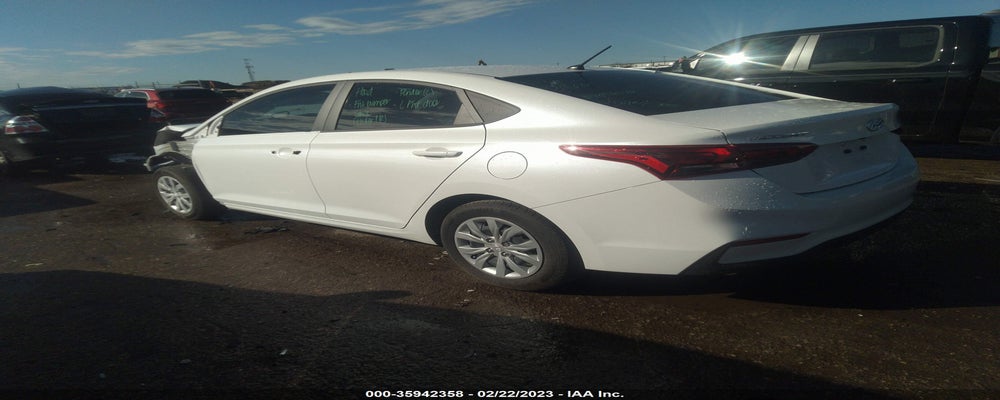 3KPC24A6XNE180118 2022 HYUNDAI ACCENT photo no. 3