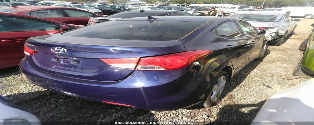 5NPDH4AE6DH246510 2013 HYUNDAI ELANTRA photo no. 4