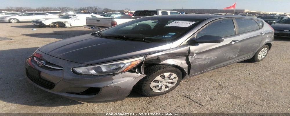 KMHCT5AE7GU271051 2016 HYUNDAI ACCENT photo no. 2