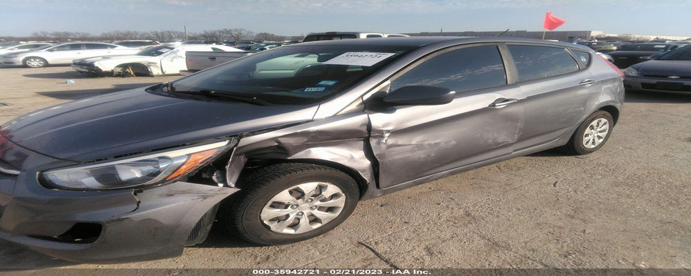 KMHCT5AE7GU271051 2016 HYUNDAI ACCENT photo no. 6