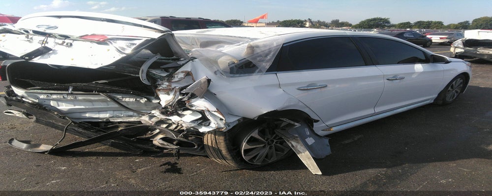 5NPE34AF4GH327571 2016 HYUNDAI SONATA photo no. 4