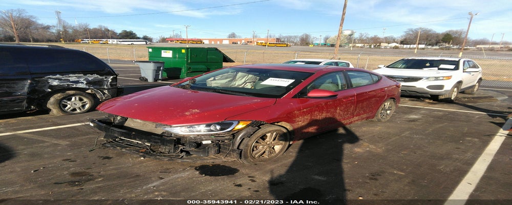 5NPD84LF2JH286018 2018 HYUNDAI ELANTRA photo no. 2