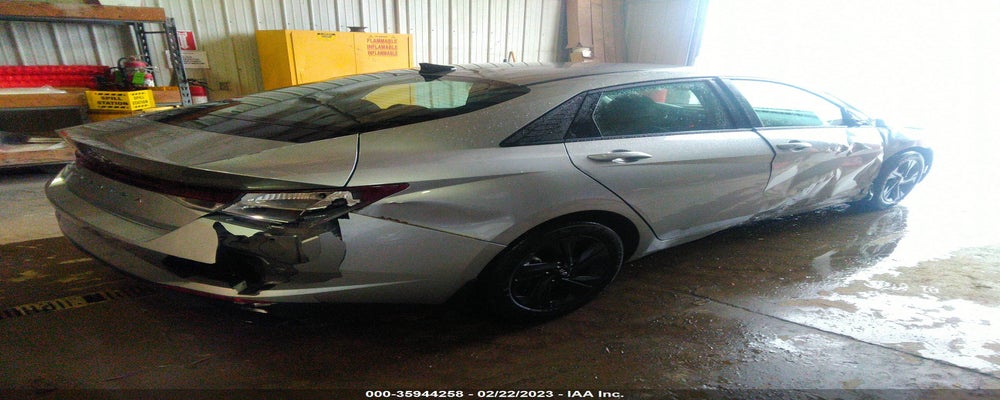 5NPLM4AG1PH092690 2023 HYUNDAI ELANTRA photo no. 4