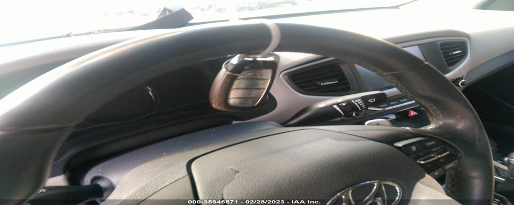 KMHC85LC3JU063804 2018 HYUNDAI IONIQ HYBRID photo no. 11