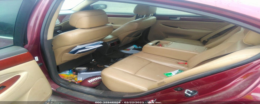 KMHGC4DD4CU191893 2012 HYUNDAI GENESIS photo no. 9