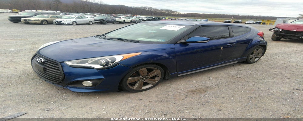 KMHTC6AE2FU242495 2015 HYUNDAI VELOSTER photo no. 2