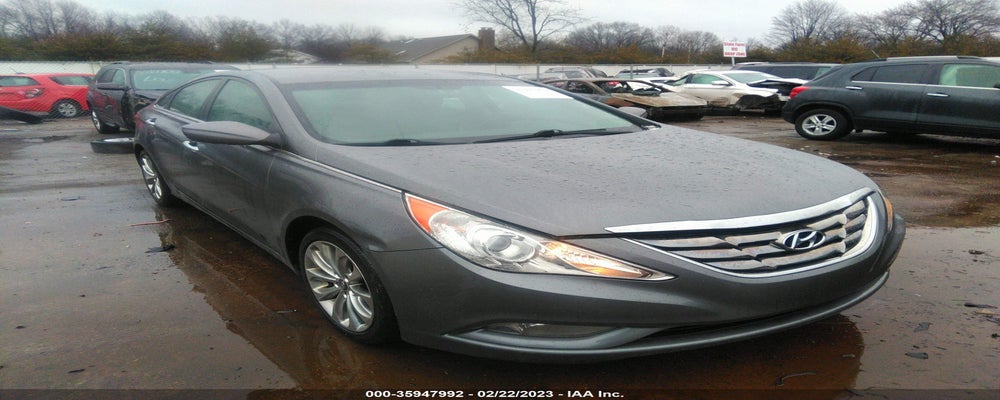 5NPEC4AC1BH239768 2011 HYUNDAI SONATA photo no. 16