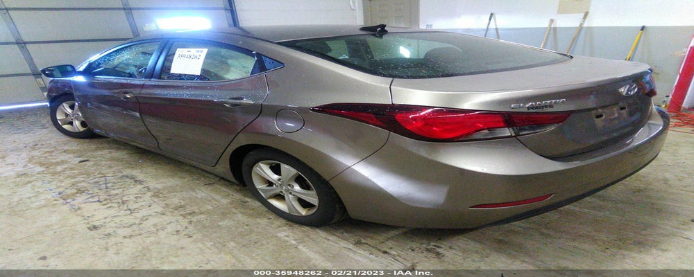 5NPDH4AE2GH780995 2016 HYUNDAI ELANTRA photo no. 3