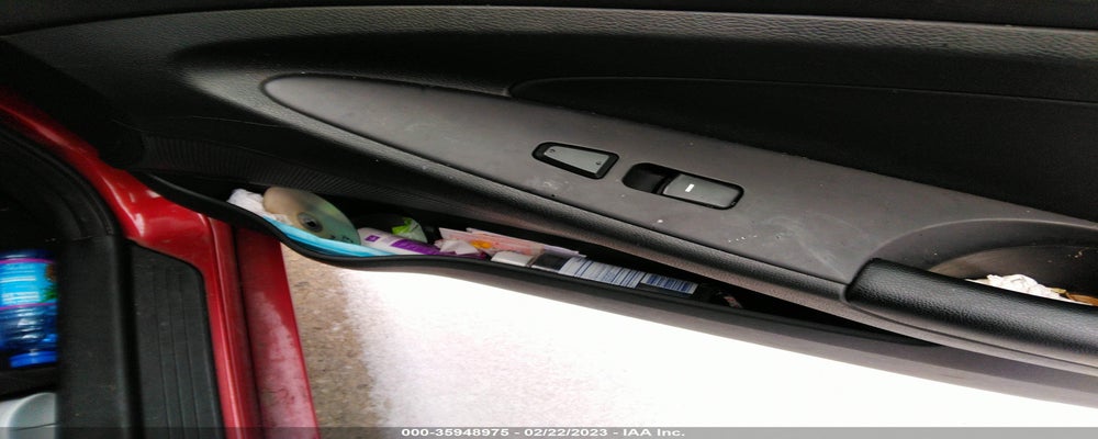 5NPEC4AC6BH034821 2011 HYUNDAI SONATA photo no. 3
