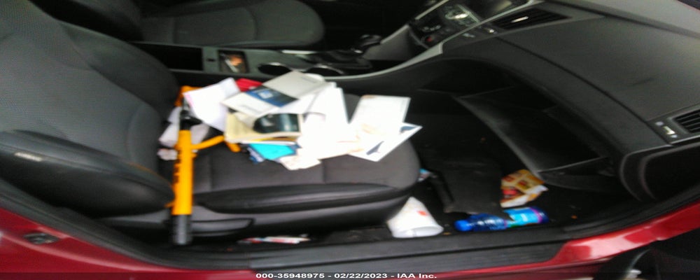 5NPEC4AC6BH034821 2011 HYUNDAI SONATA photo no. 9