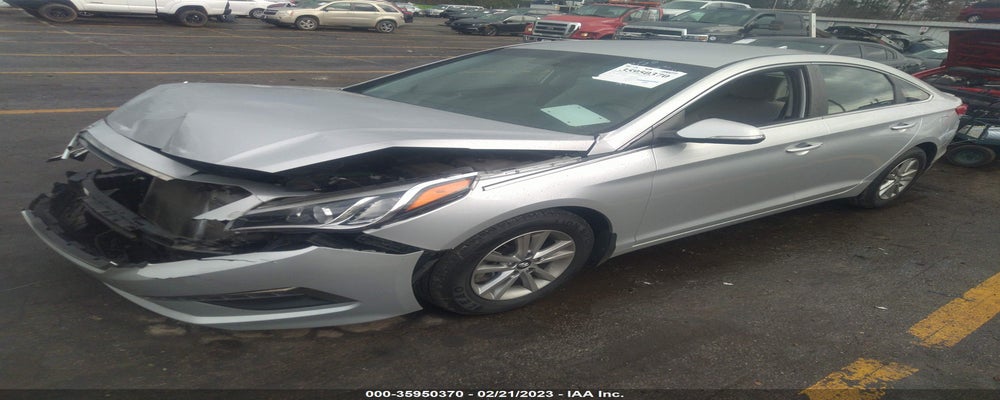 5NPE24AA6FH114191 2015 HYUNDAI SONATA photo no. 2