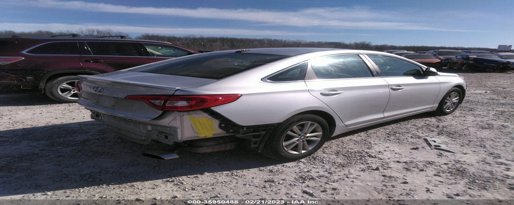 5NPE24AF1GH387200 2016 HYUNDAI SONATA photo no. 4