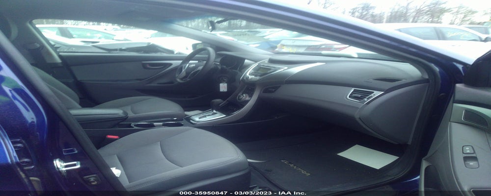 5NPDH4AE3CH088934 2012 HYUNDAI ELANTRA photo no. 5