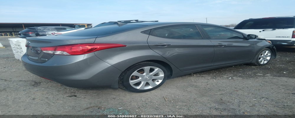 5NPDH4AE4DH230936 2013 HYUNDAI ELANTRA photo no. 4