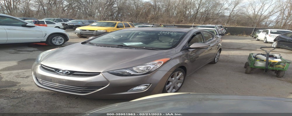 5NPDH4AE3DH315234 2013 HYUNDAI ELANTRA photo no. 2
