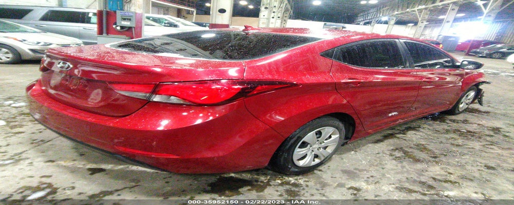 5NPDH4AE8GH667097 2016 HYUNDAI ELANTRA photo no. 4