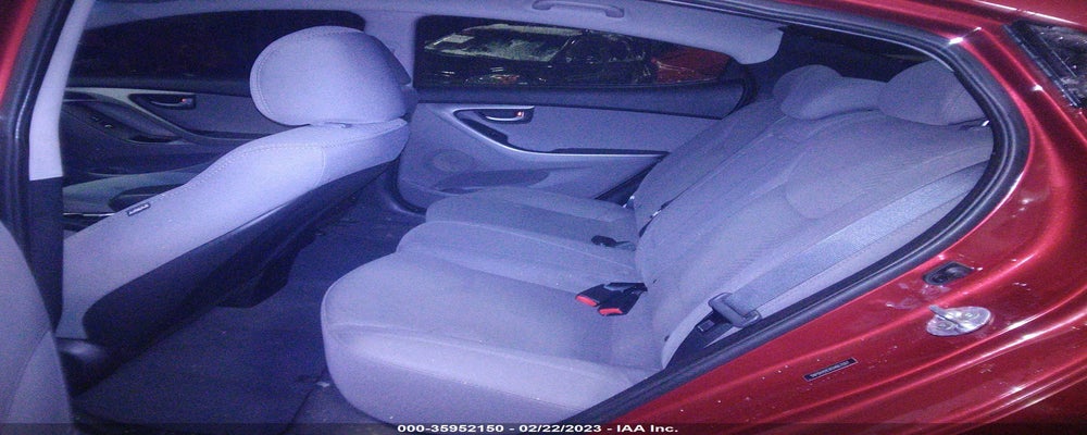 5NPDH4AE8GH667097 2016 HYUNDAI ELANTRA photo no. 8
