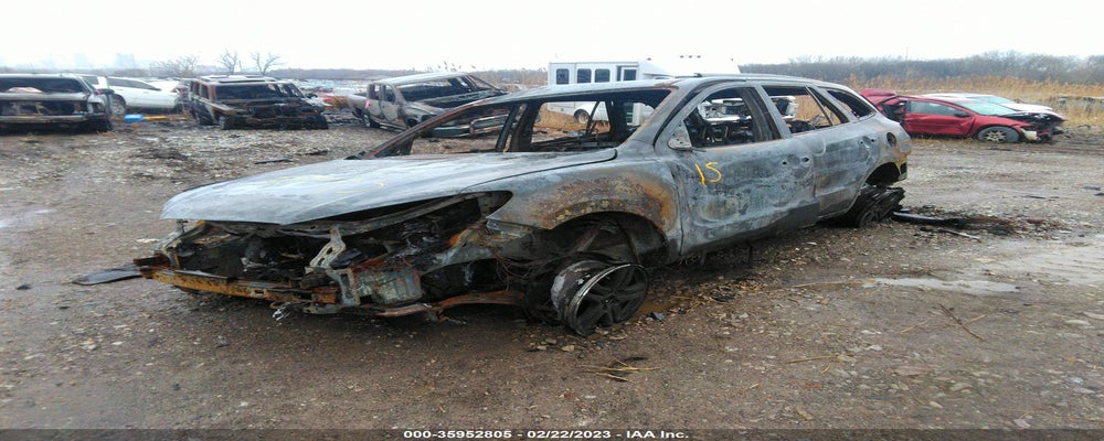 5XYZGDAB1BG020393 2011 HYUNDAI SANTA FE photo no. 2
