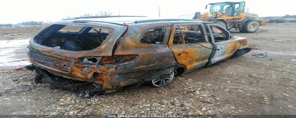 5XYZGDAB1BG020393 2011 HYUNDAI SANTA FE photo no. 4
