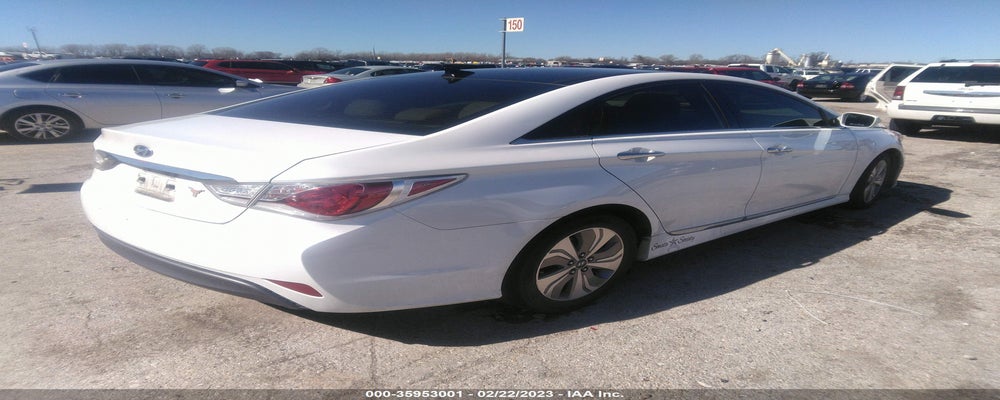 KMHEC4A4XFA136558 2015 HYUNDAI SONATA photo no. 4