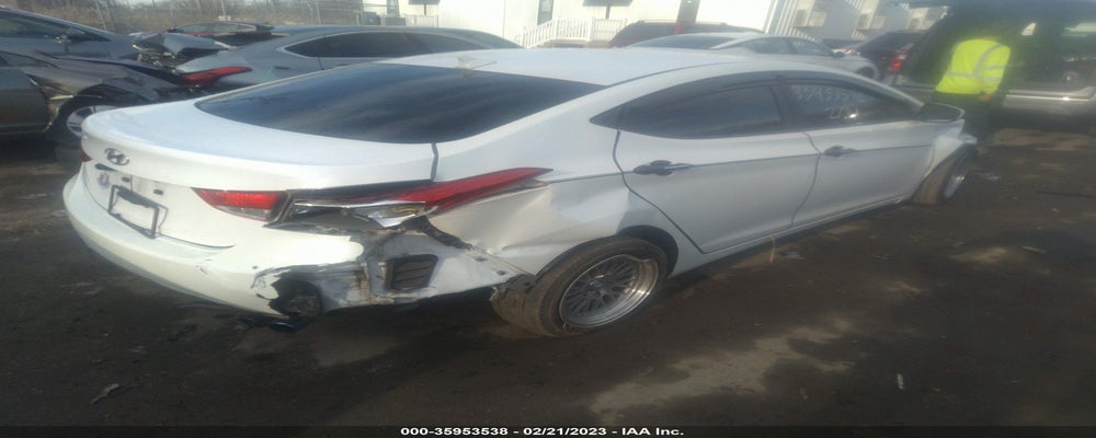 5NPDH4AE0DH446184 2013 HYUNDAI ELANTRA photo no. 4