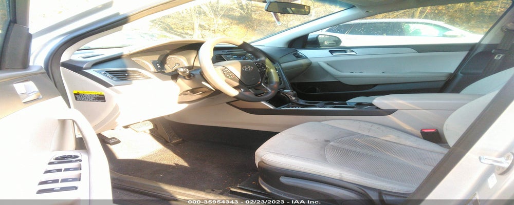5NPE24AF0FH044196 2015 HYUNDAI SONATA photo no. 5