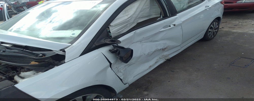 KMHCT4AE4HU379686 2017 HYUNDAI ACCENT photo no. 6