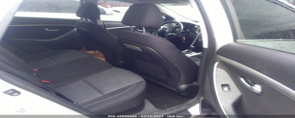 KMHD35LHXHU352946 2017 HYUNDAI ELANTRA GT photo no. 8