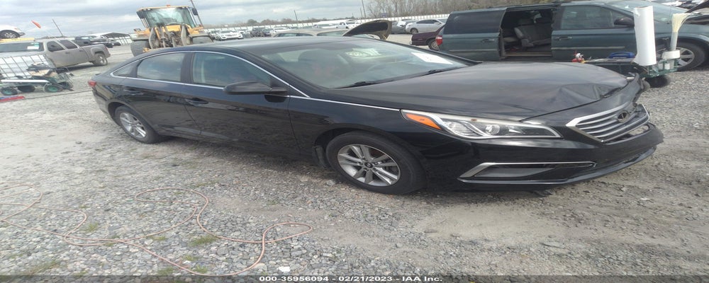 5NPE24AF8FH018753 2015 HYUNDAI SONATA photo no. 18