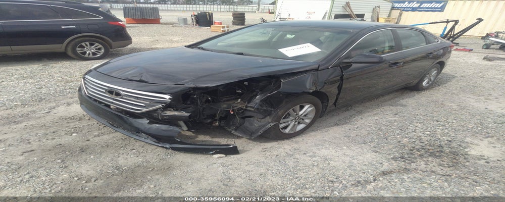 5NPE24AF8FH018753 2015 HYUNDAI SONATA photo no. 2