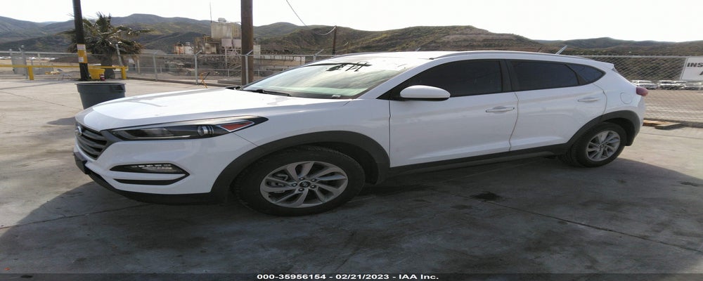 KM8J33A47GU102358 2016 HYUNDAI TUCSON photo no. 2