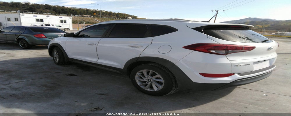 KM8J33A47GU102358 2016 HYUNDAI TUCSON photo no. 3