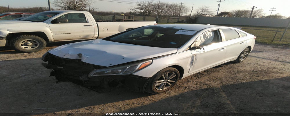 5NPE24AF9FH182898 2015 HYUNDAI SONATA photo no. 2