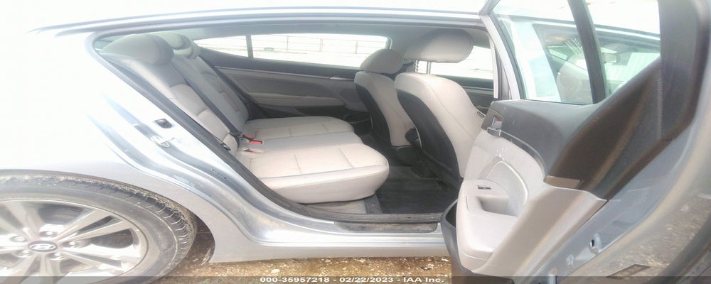 5NPD84LF7HH156097 2017 HYUNDAI ELANTRA photo no. 8