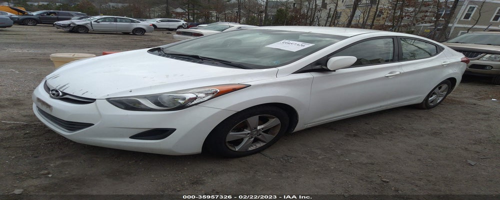 5NPDH4AE4DH424902 2013 HYUNDAI ELANTRA photo no. 2