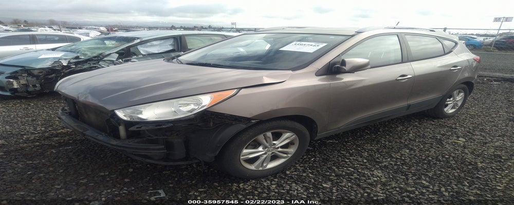 KM8JU3ACXBU257869 2011 HYUNDAI TUCSON photo no. 2