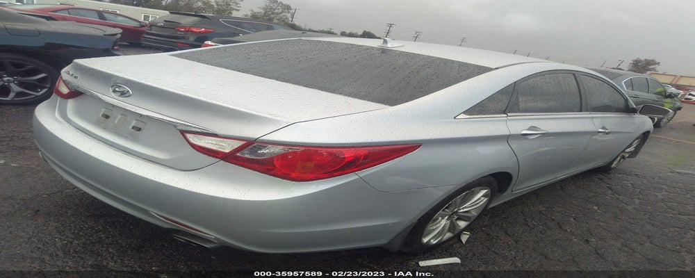 5NPEC4ACXBH116910 2011 HYUNDAI SONATA photo no. 4