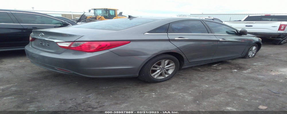 5NPEB4AC1CH470576 2012 HYUNDAI SONATA photo no. 4