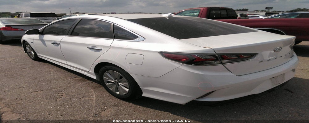KMHE24L31KA089227 2019 HYUNDAI SONATA HYBRID photo no. 3
