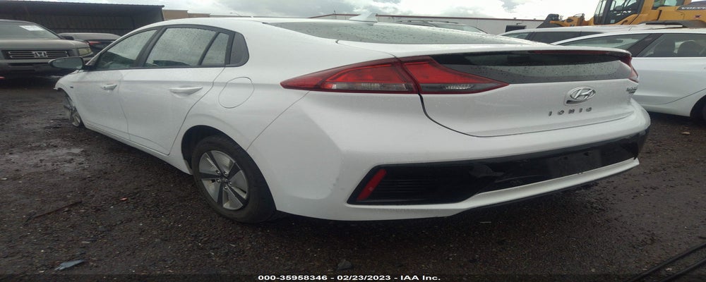 KMHC65LC7HU057228 2017 HYUNDAI IONIQ HYBRID photo no. 3