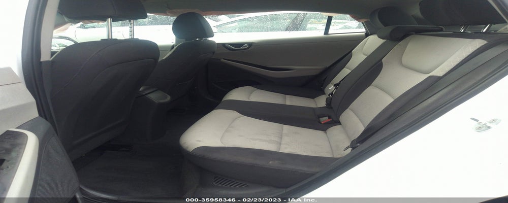KMHC65LC7HU057228 2017 HYUNDAI IONIQ HYBRID photo no. 8