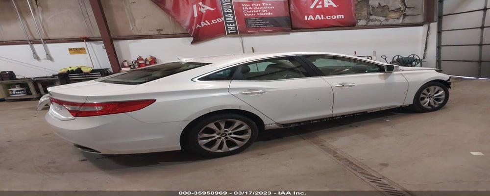 KMHFG4JG3EA368324 2014 HYUNDAI AZERA photo no. 4