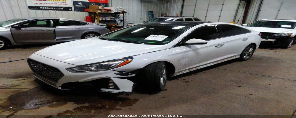 5NPE34AF7KH736785 2019 HYUNDAI SONATA photo no. 2