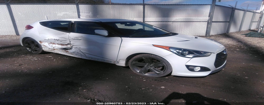 KMHTC6AEXFU226786 2015 HYUNDAI VELOSTER photo no. 4
