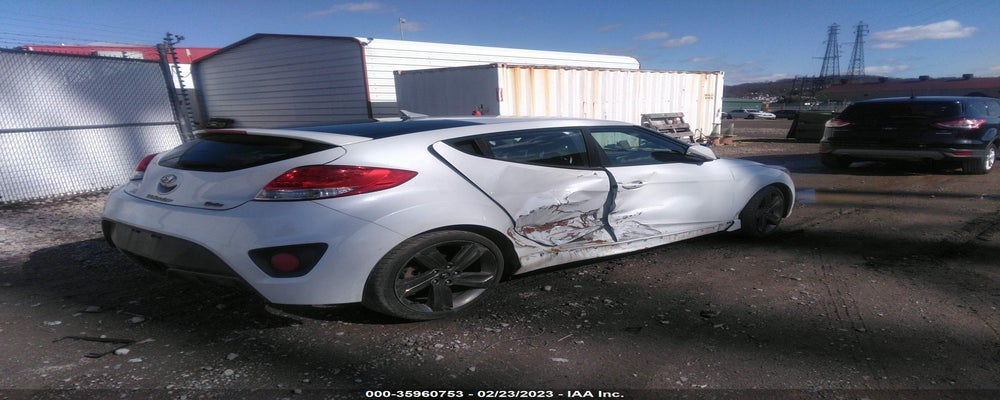 KMHTC6AEXFU226786 2015 HYUNDAI VELOSTER photo no. 4