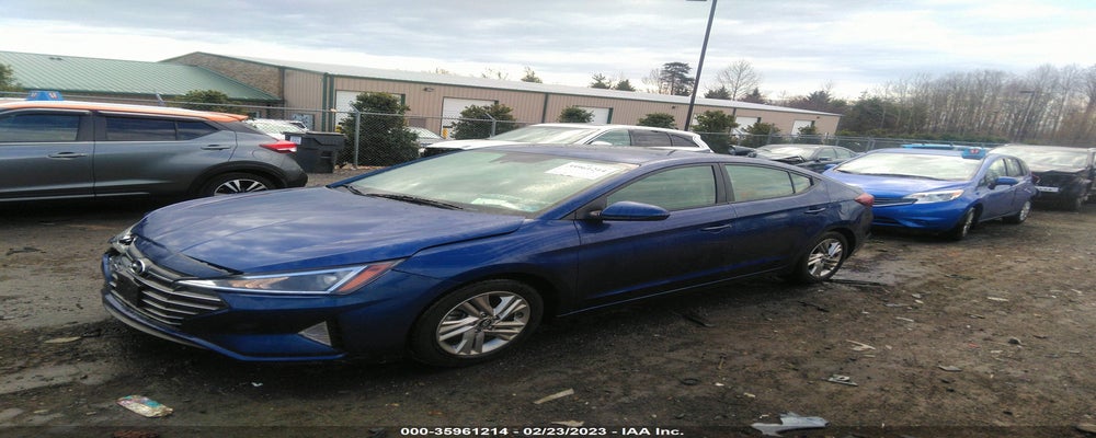 5NPD84LFXKH402468 2019 HYUNDAI ELANTRA photo no. 2